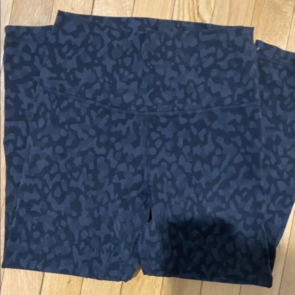 Lululemon align crop 21